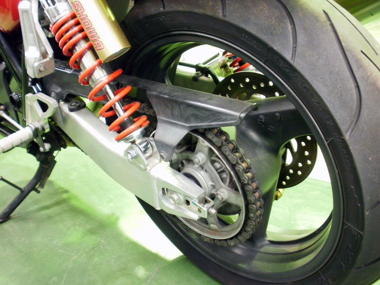 足回り 3-5.中古バイクの足回り